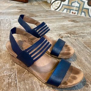 NATURALIZER Sandals